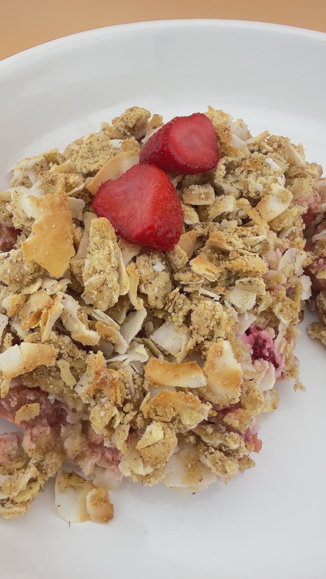 strawberry rhubarb crumble